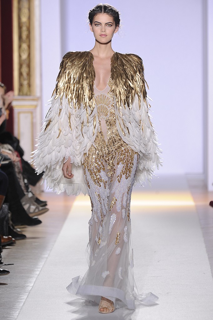 Zuhair Murad  Spring Couture 2013. White and gold dress with feather  jacket | zaidd'or